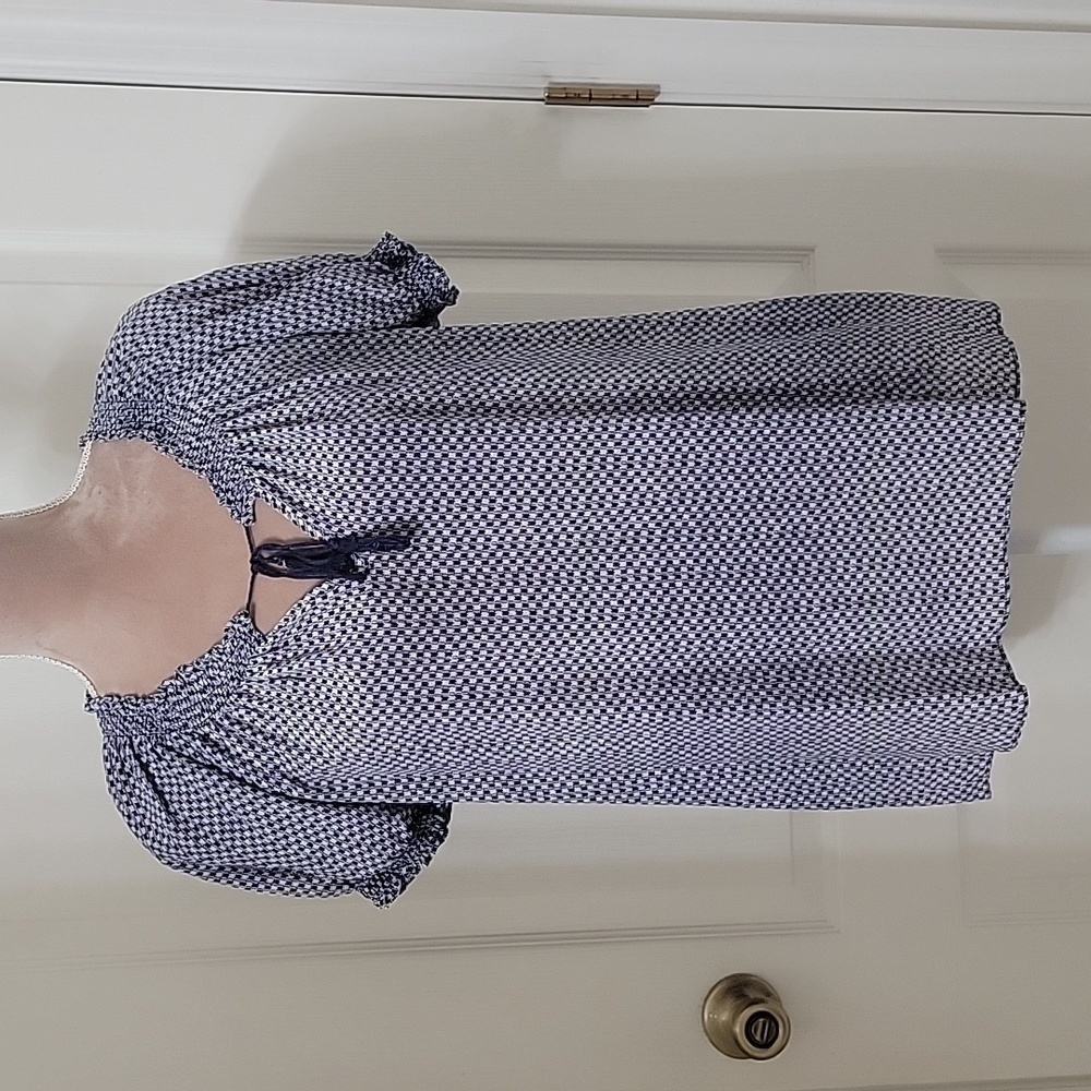 Joie Size S Blue & White 100% Silk Cavier Front Tie Smocked Peasant Blouse. EUC
